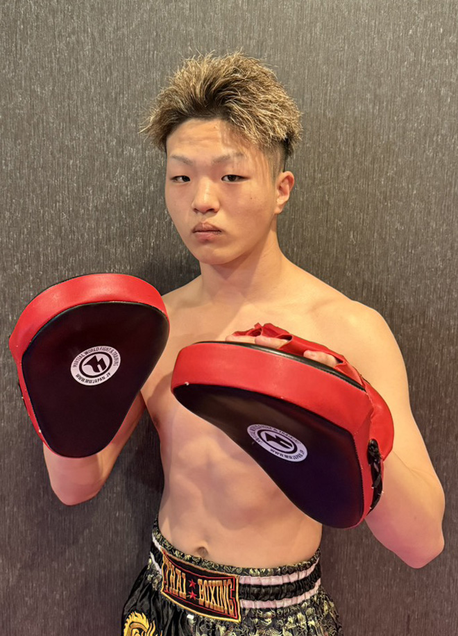 國元天磨トレーナー